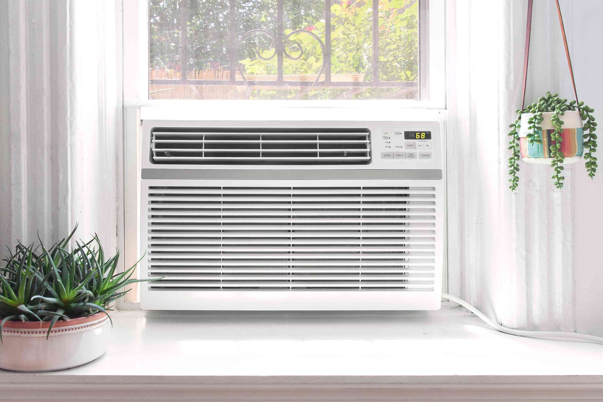 Why is My Window Air Conditioner Freezing Up: Troubleshoot and Fix the - Why Does My Window Ac Freeze Up At Night
