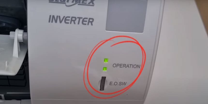 What do the lights mean on a Fujitsu aircon